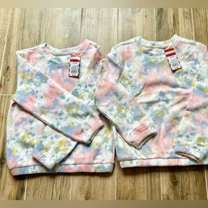 2 new fleece long sleeves